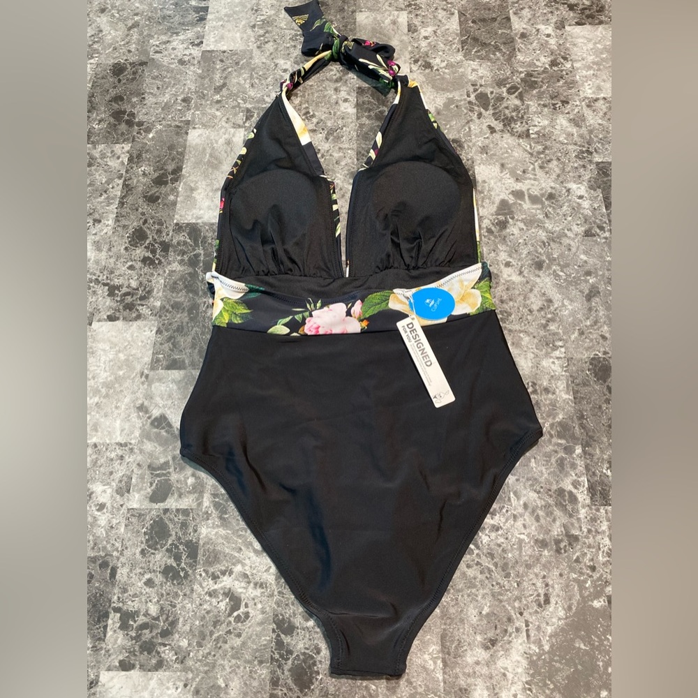 •CUPSHE• Swimwear - One piece - Picture 2 of 3